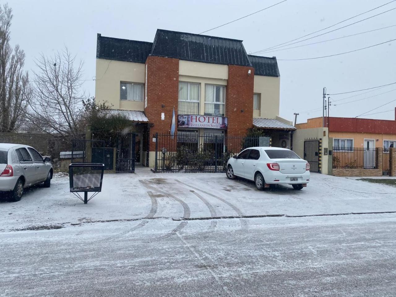 Avellaneda Suites Rio Gallegos Ngoại thất bức ảnh