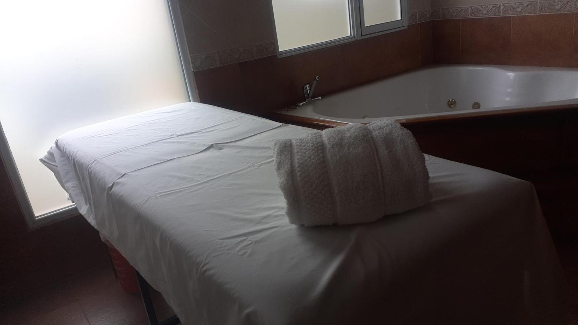 Avellaneda Suites Rio Gallegos Ngoại thất bức ảnh
